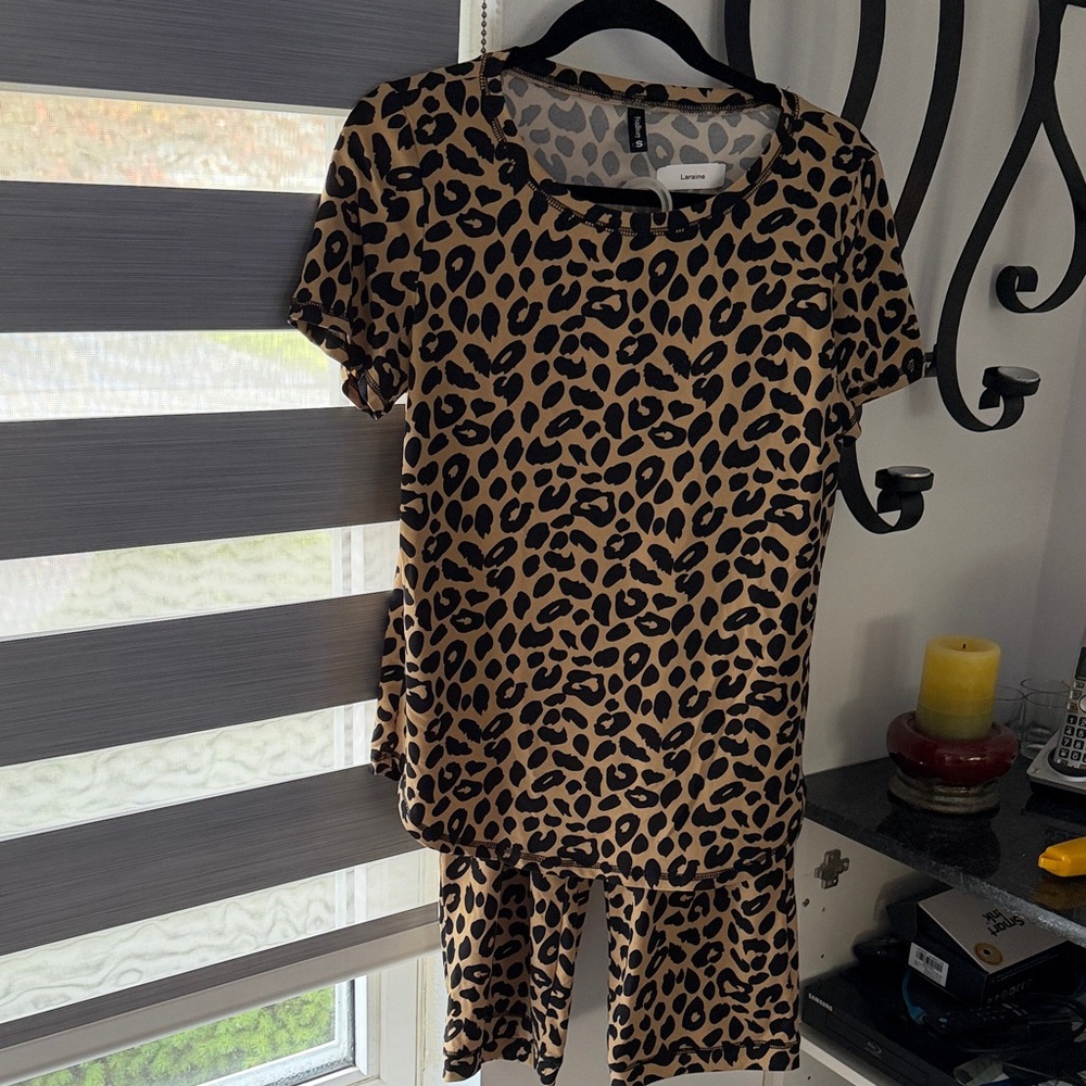 Chic Leopard Print Pajama Set